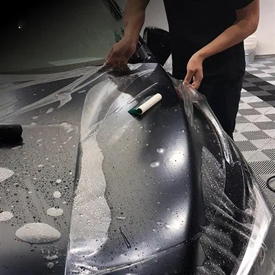 Zaštitna folija za automobilsku boju